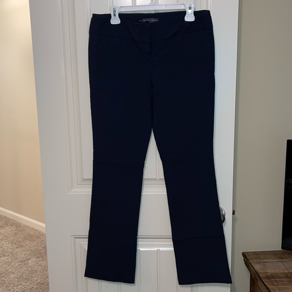 The Limited Ideal Stretch Pants. EUC. - Picture 1 of 2